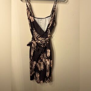 Tropical wrap dress size medium.